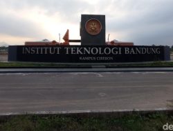 **Penahanan Ditangguhkan, Mahasiswi ITB yang Unggah Meme Presiden Terima Pembinaan Ortu-Kampus**