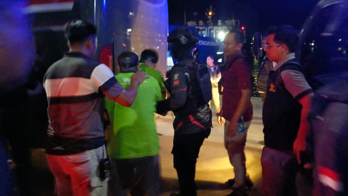 56 Napi Biang Kerok Kerusuhan Diterima di Nusakambangan, 9 Lainnya ke Lampung