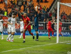 “Kemenangan Sunyi Persija di JIS: Suara yang Terdiam dalam Kebanggaan”