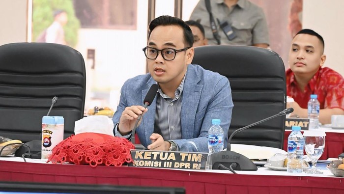 **Komisi III DPR Apresiasi Kapolri atas Penangguhan Mahasiswi ITB dalam Kasus Meme Kontroversial**