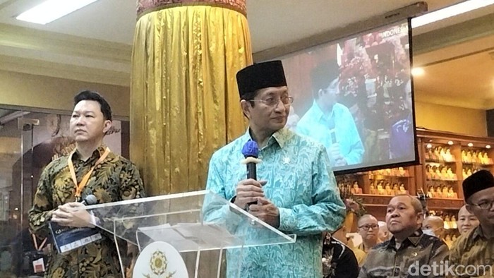 Hari Raya Waisak: Menag Serukan Solidaritas dan Penghargaan Terhadap Keragaman