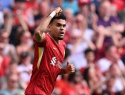 Luis Diaz Akan Bertahan di Liverpool Selama Mungkin: Kebahagiaan dan Ambisi di Anfield