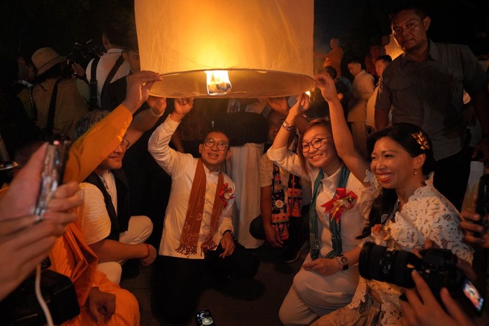 Hari Raya Waisak, Refleksi Spiritual yang Berharap Fadli Zon Nilainya Lebih Dalam