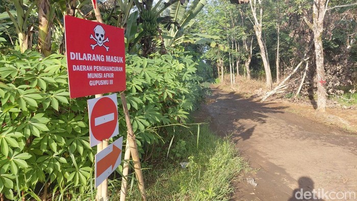 **Tragedi Garut: Pengakuan Buruh Gudang Amunisi dan Upah Rp150 Ribu yang Mengerikan**
