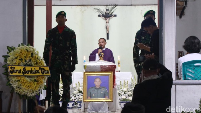 Tragedi Garut: Kolonel Antonius, Korban Ledakan Amunisi, Dimakamkan di Sleman