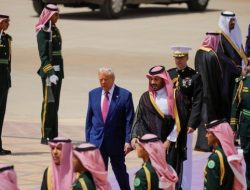 **Sambutan Pangeran MBS, Tandai Kunjungan Bersejarah Trump ke Timur Tengah**