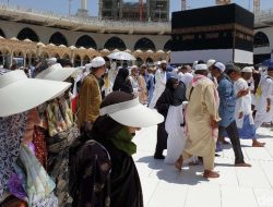 45 Derajat! Ini Tips Jemaah Haji Jaga Kesehatan di Suhu Ekstrem Makkah Hari Ini