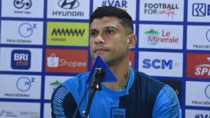 Ciro Alves Dihukum, Musim Persib Berakhir dalam Kekecewaan
