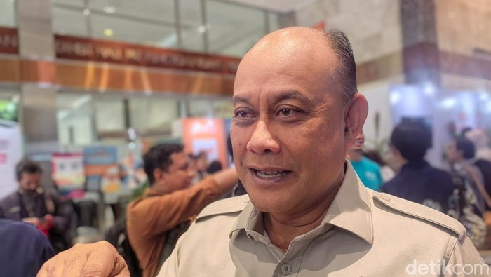 **223 Siswa Bogor Terkena Keracunan MBG, Kepala BGN Hentikan Sementara SPPG**