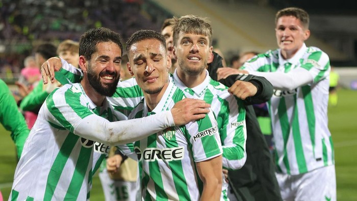 **Real Betis Gelar Nobar Final UECL, Donasi dari Tiket Nobar**
