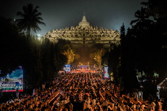 Lewat Perayaan Waisak, InJourney Dorong Borobudur Jadi Wisata Spiritual - Update 1