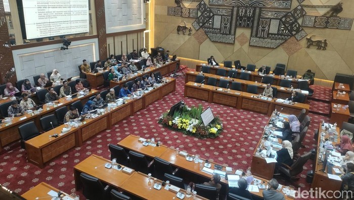 TBC di RI Meningkat Drastis, Menkes Budi Gunadi Ungkap Wapres Gibran Dukung Perjuangan Lawan Penyakit Ini