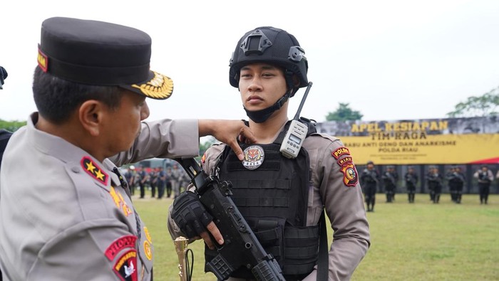 **Polda Riau Tegaskan: Tim 'Raga' Harus Gercep Respons Medsos, Jangan Lip Service!**