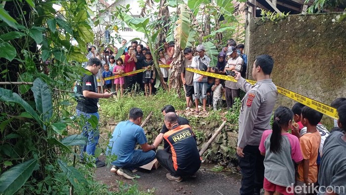 Geger Potongan Kaki Bayi Ditemukan dalam Selokan di Tasik, Diduga Hasil Aborsi - Update 1
