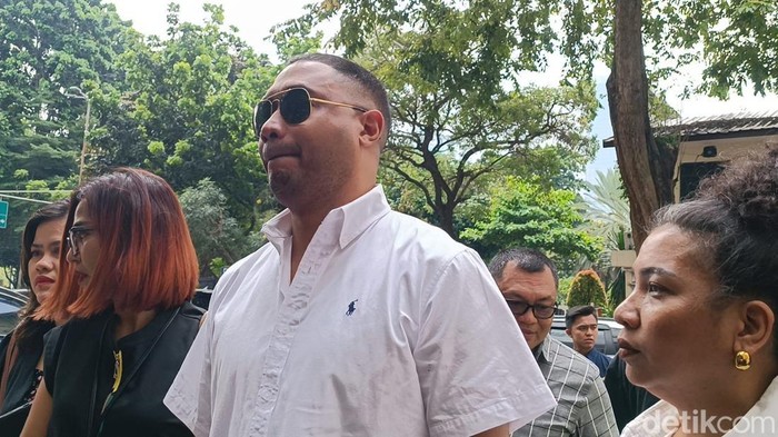 Rayen Pono Diperiksa Polisi, Laporan ke Ahmad Dhani Masih dalam Penyelidikan Awal