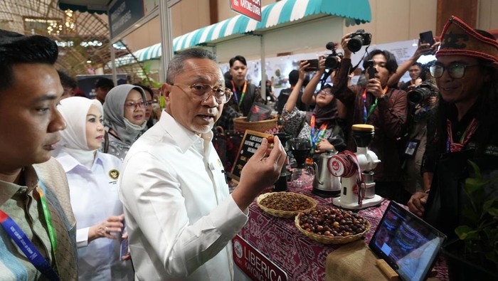 Menko Zulhas: Pemerintah Indonesia Dukung Perkebunan Rakyat untuk Ekspansi Pasar Internasional
