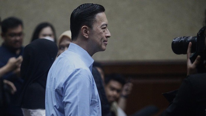 Tom Lembong Maklum Rachmat Gobel Sering Lupa soal Impor Gula - Update 1
