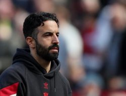 “Amorim Nilai MU Lebih Baik Nggak Main di Liga Champions Dulu: Strategi atau Cedera Mental?”