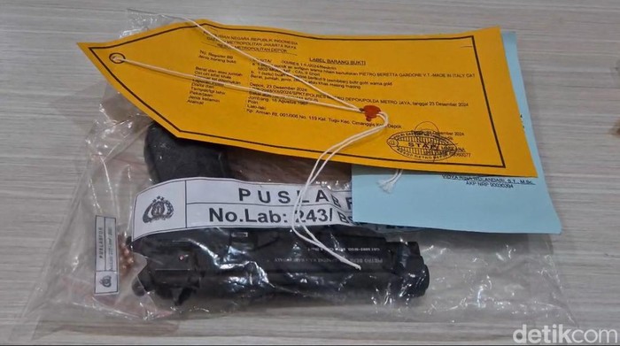 Ketua GRIB Harjamukti Diciduk, Ini Pistol Air Gun yang Tembak Operator Alat Berat