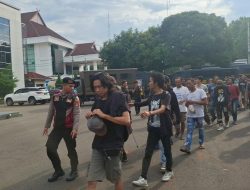 **23 Preman Berkedok Jukir Liar di Bogor Ditangkap, Uang Pungli dan Miras Disita!**