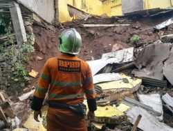 “Hujan Deras Bikin Rumah di Bogor Ambruk, Remaja 13 Tahun Tertimpa Reruntuhan”