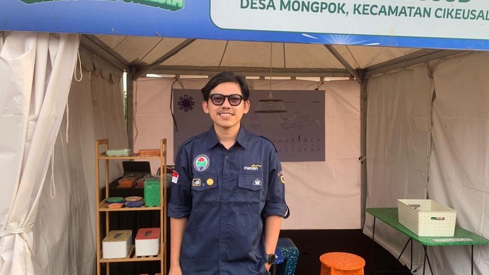 UMKM-BUMDes Apresiasi Festival Gerakan Desa Peduli Sampah: Menuju Hidup Bersih - Update 1