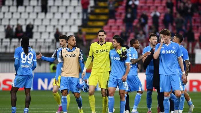 **Napoli vs. Parma: Syarat Raih Scudetto Senin Nanti**