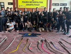 6 Remaja dengan Alat Tajam Siap Beradu di Kramat Senen!