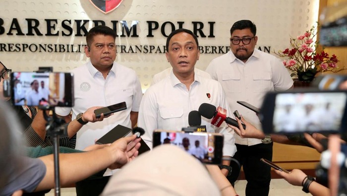 **Bareskrim Tangkap 2 Orang Kurir Sabu dan Happy Water di Jatim, Gagalkan Peredaran Narkoba**
