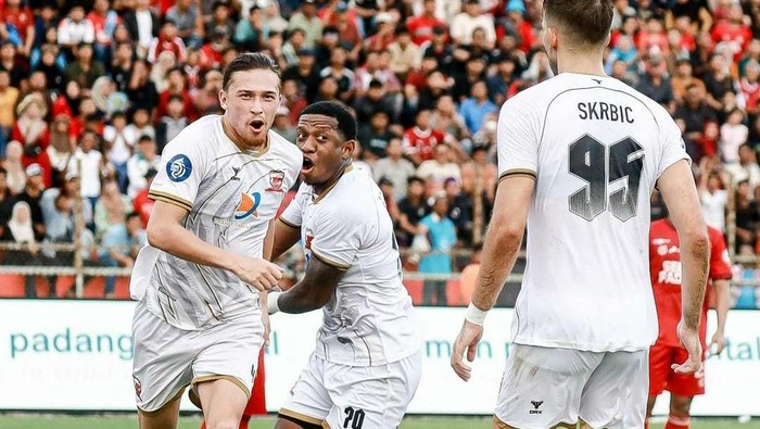 Liga 1: Madura United dan Persis Solo Terhindar dari Degradasi - Update 1