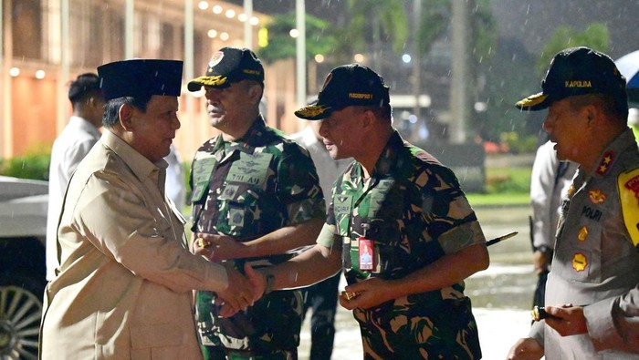 **Prabowo Bertolak ke Bangkok untuk Pertemuan Bilateral, Hubungan Indonesia-Thailand Diperkuat**