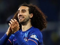 “Bek Sayap Tajam Chelsea: Dari Alonso ke Cucurella, Strategi Apa yang Dipilih?”