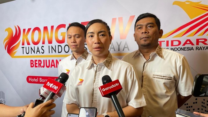 Kembali Jadi Ketum Tidar, Sara Fokus Menangkan Prabowo dan Gerindra di 2029 - Update 1