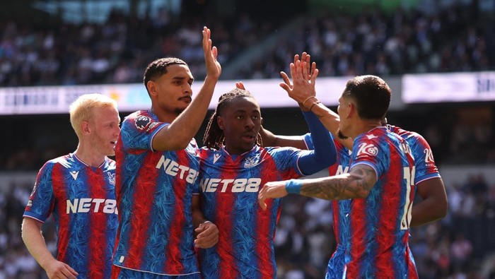 Crystal Palace Membobol Mitos Man City, Raih Piala FA 2024/2025!