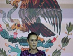 **Presiden Meksiko Berduka Kapal AL Tabrak Jembatan Brooklyn, Tewaskan 2 Awak Kapal**