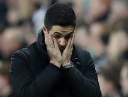 Arteta Sempat Bayangkan Angkat Trofi Juara Liga Inggris Musim Ini, Tapi Ini Fakta Mengejutkan yang Terjadi!