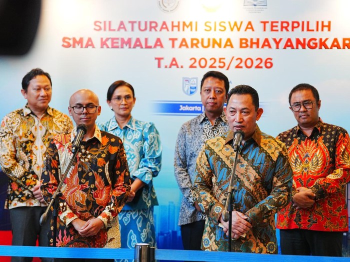 SMA Kemala Taruna Bhayangkara Angkatan 1 Diisi 119 Siswa, Ini Harapan Kapolri - Update 1