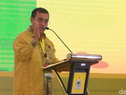 “Yahya Zaini Sentil Menkes: Gaji Rp 15 Juta vs Rp 5 Juta, Mana yang Lebih Sehat?”