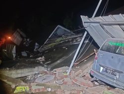 **Longsor di Nagreg Jabar Timpa Rumah-Kantor Desa, 3 Orang Luka, Tidak Ada Korban Jiwa**