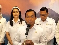 [ judul pertama ]