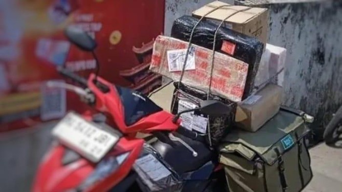 Derita Kurir dan Harapannya pada Peraturan Menteri Komdigi - Update 1