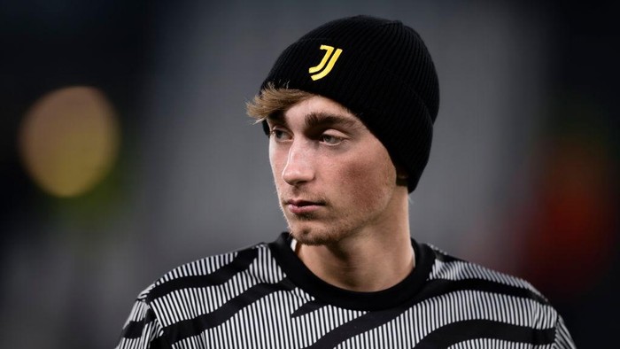 Dean Huijsen, Bisnis 'Rugi' Juventus yang Berujung Keuntungan