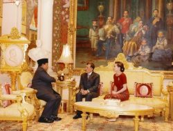 **Momen Prabowo Disambut Hangat Raja-Ratu Thailand di Amphorn Royal Palace, Perkuat Hubungan Indonesia-Thailand**