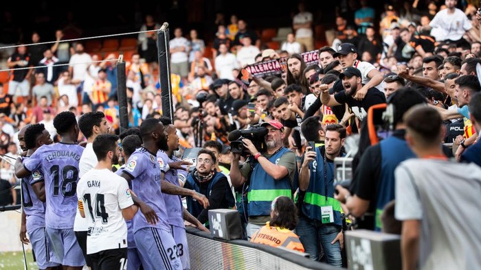 Vinicius Jr dan Skandal Rasisme di Valencia: Dokumenter Netflix yang Menuai Kontroversi
