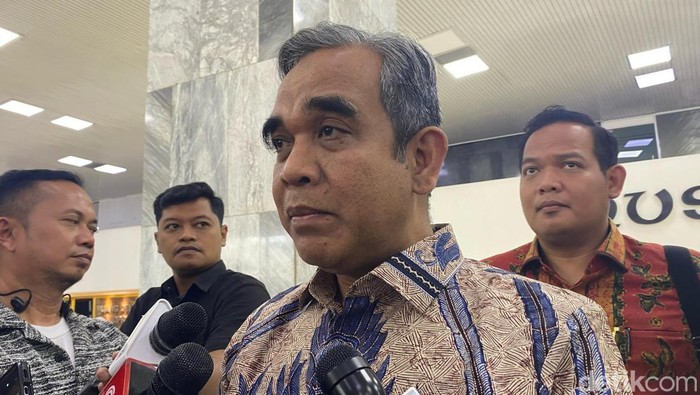 Ketua MPR Membantah Pemerintah Soal Penulisan Ulang Sejarah Indonesia