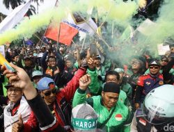 Ojol Bersatu dalam Perbedaan: Demo atau Tetap Beroperasi, Keduanya Hargai Satu Sama Lain