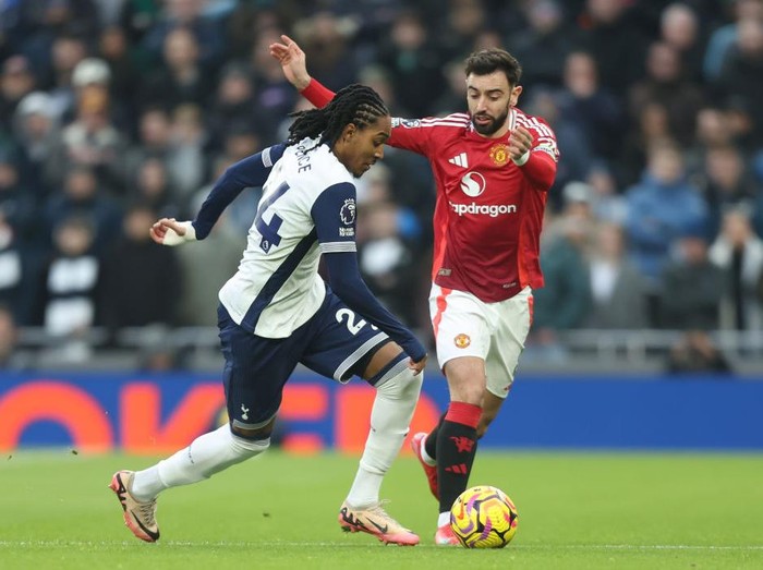 **Spurs Vs Man United: Bisa Bruno Fernandes Jebol Gawang The Lilywhites di Final Liga Europa?**