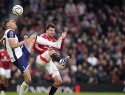 “Tottenham Vs MU: Kebangkitan Spurs atau PenurunanMU?”