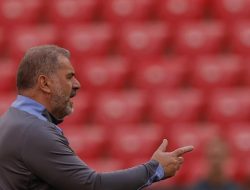 “Postecoglou di Final Liga Europa: Mampu Menjadi Legenda atau Gagal dalam Sekejap?”