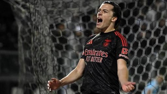 Real Madrid Siap Boyong Alvaro Carreras dari Benfica, Transfer Menjanjikan? #RealMadrid #Benfica #Carreras